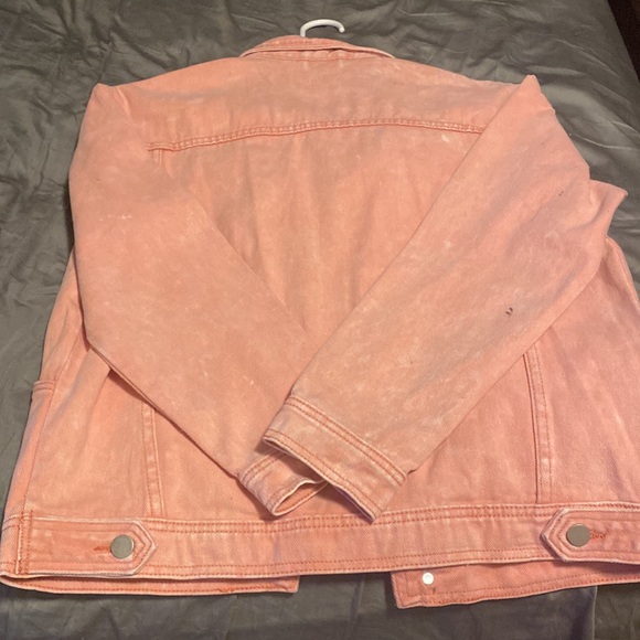 Pink performance jacket - Picture 2 of 3